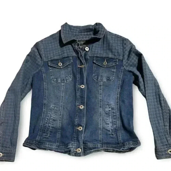 Live a Little Hoindstooth Detail Jean Jacket Size Medium - Picture 5 of 10